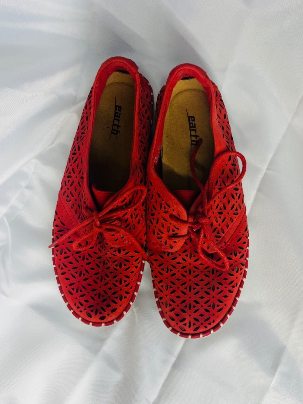 Earth espadrilles size 7